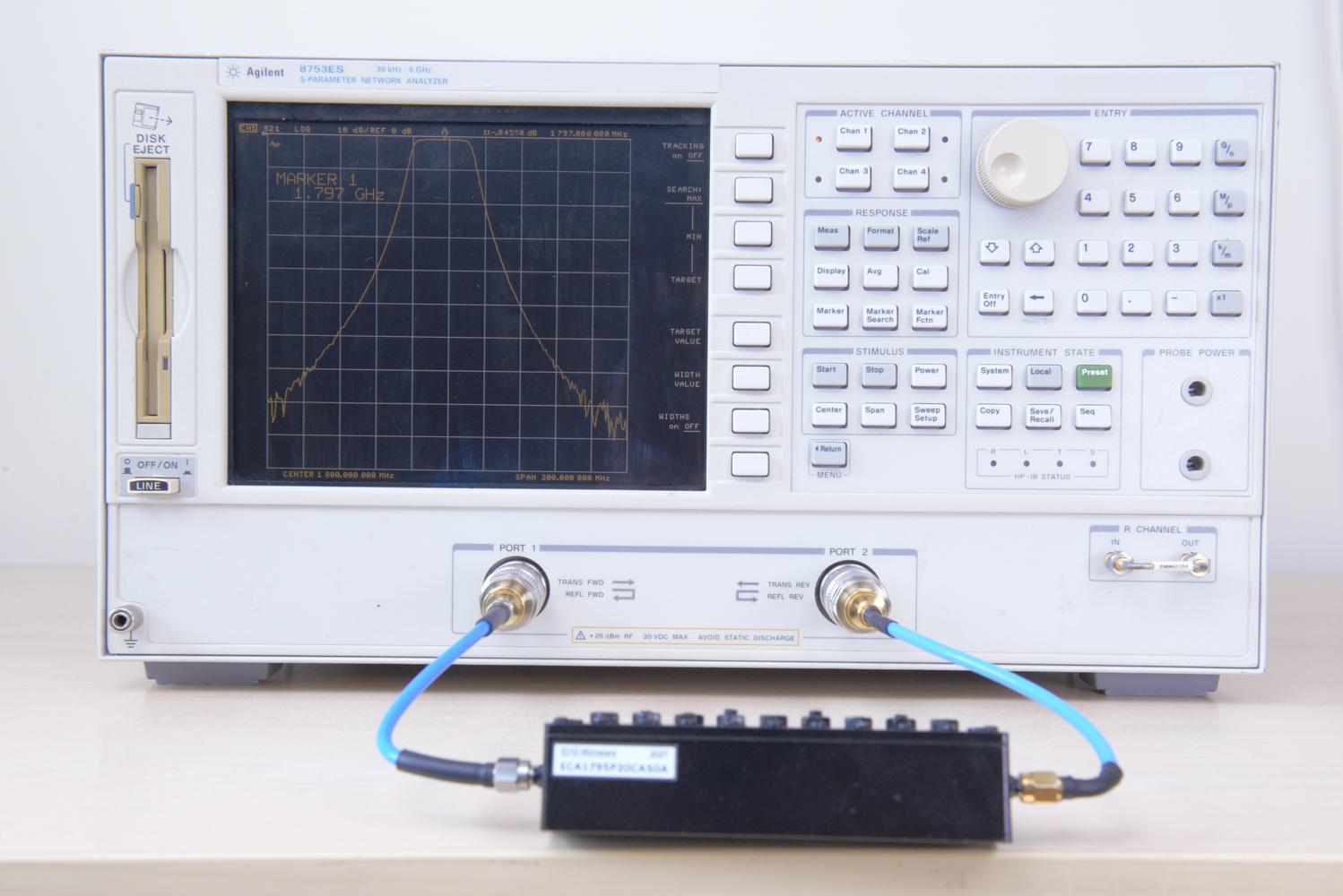 Анализатор цепей Agilent 8753